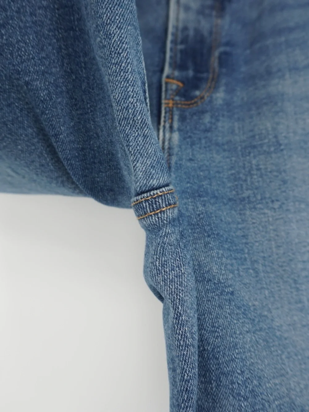 Good‎ American Good Good Curve Straight Jeans Raw Hem 8/29 Style GSTDBPL67T EUC